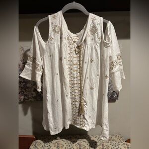 Style & Co. White and Gold Embroidered Blouse